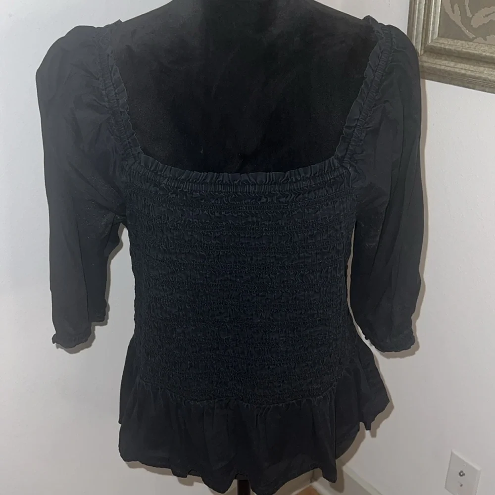 LOFT black smocked poplin puff sleeves cropped top blouse sz L‎